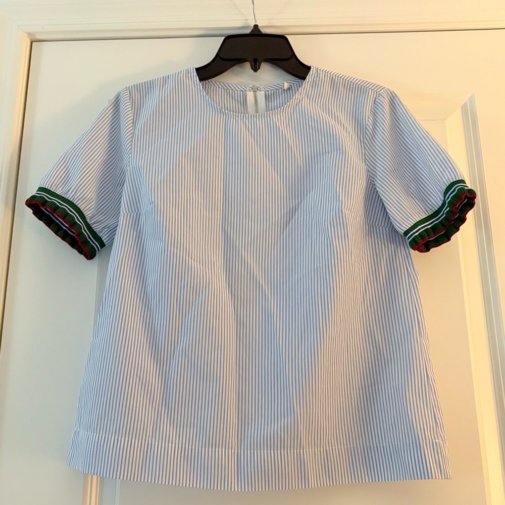 Stradivarius Women’s White and Blue Striped Short-Sleeved Blouse